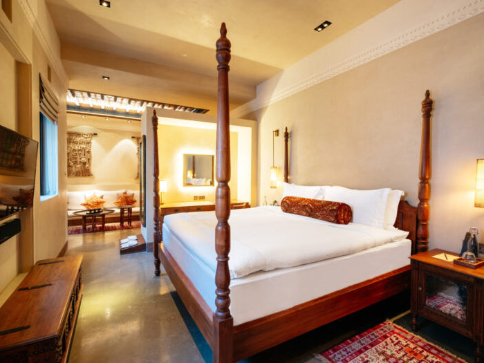 CAB Chedi Grand Room x