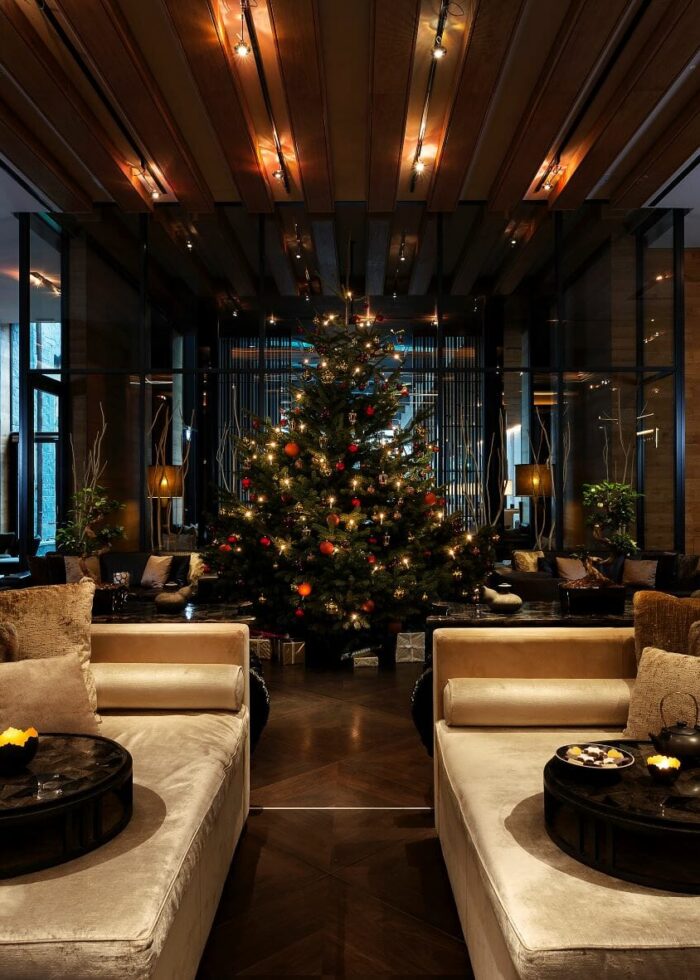 CAM Dining The Lobby Xmas 003