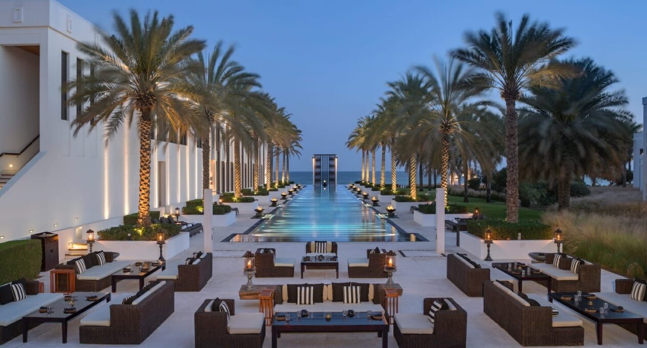 CMU Dining The Long Pool Cabana 2019