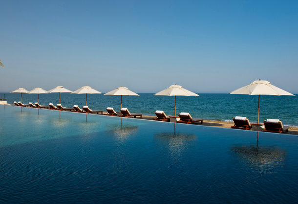 CMU Pools The Chedi Pool